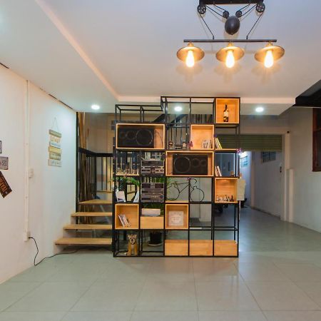 Megi Homestay Nha Trang Exteriör bild