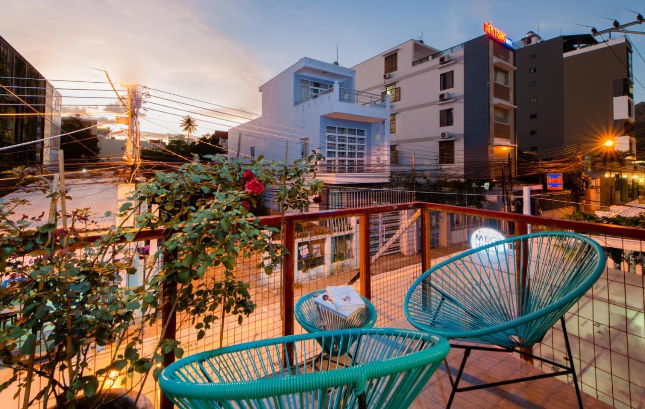 Megi Homestay Nha Trang Exteriör bild