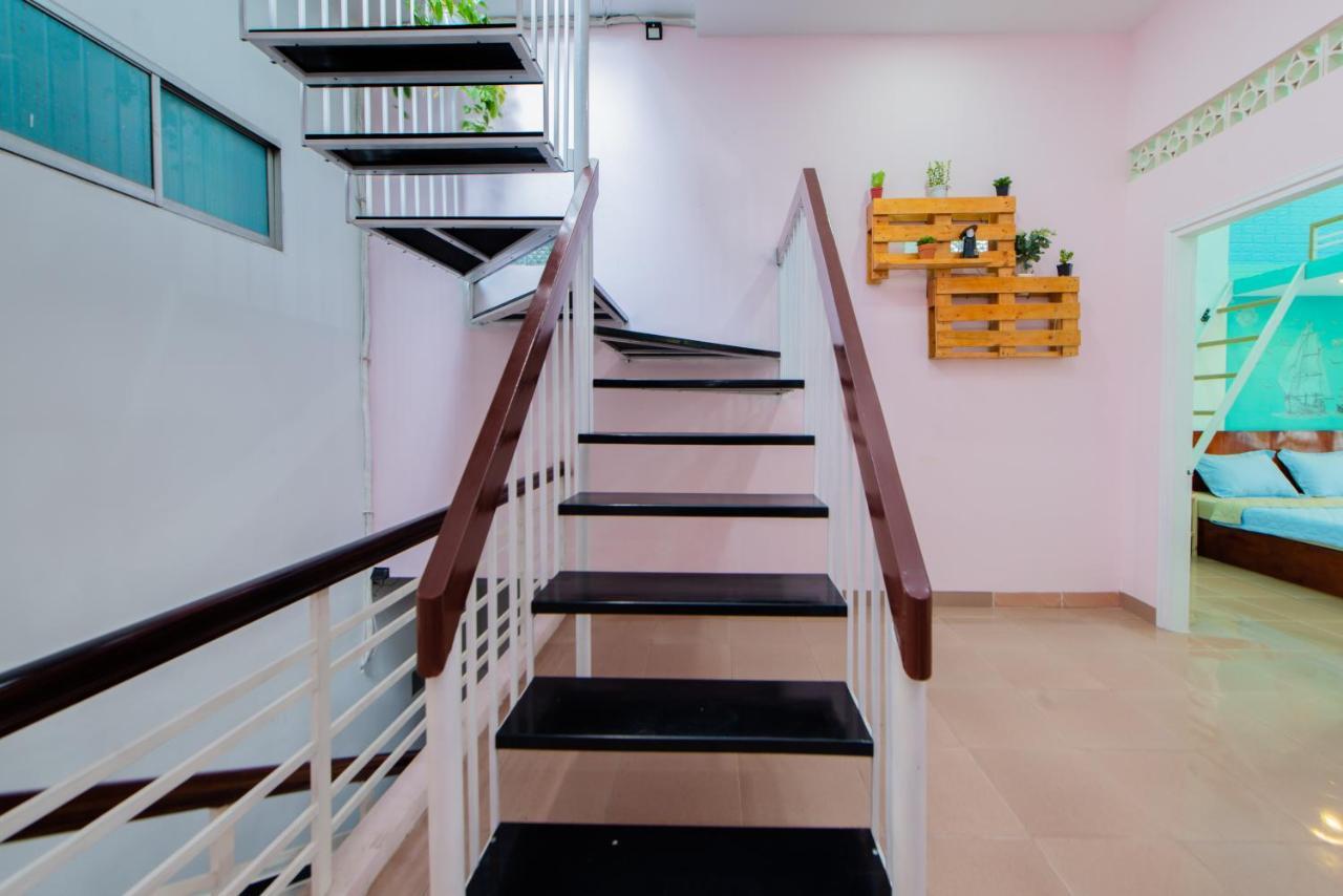 Megi Homestay Nha Trang Exteriör bild